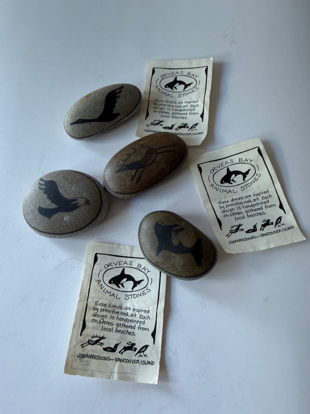 Hand painted animal stones with inscription cards